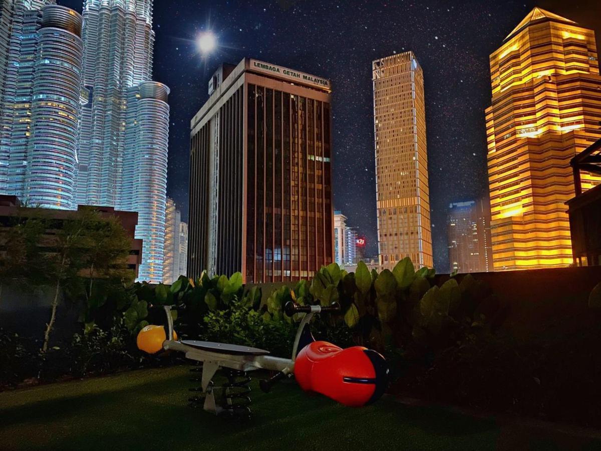 Aparthotel Star At Klcc Kuala Lumpur Esterno foto