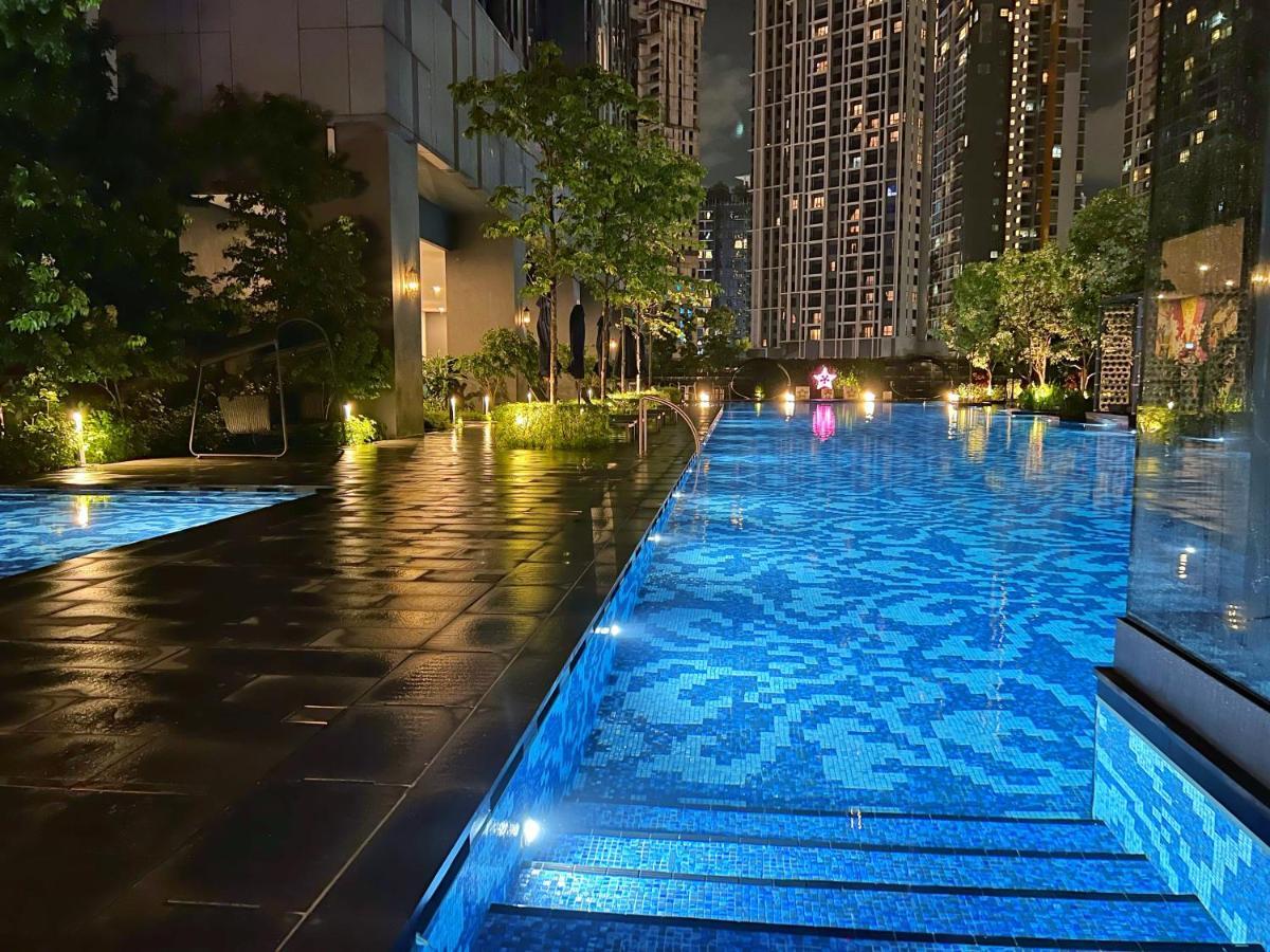 Aparthotel Star At Klcc Kuala Lumpur Esterno foto